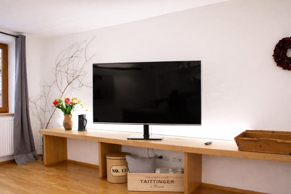 dengg down town studios Deluxe Suite Apartment in Innsbruck