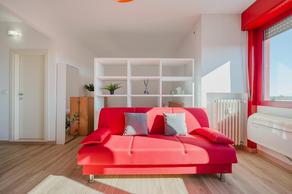 Living room, Photo of the whole room, Seating area
