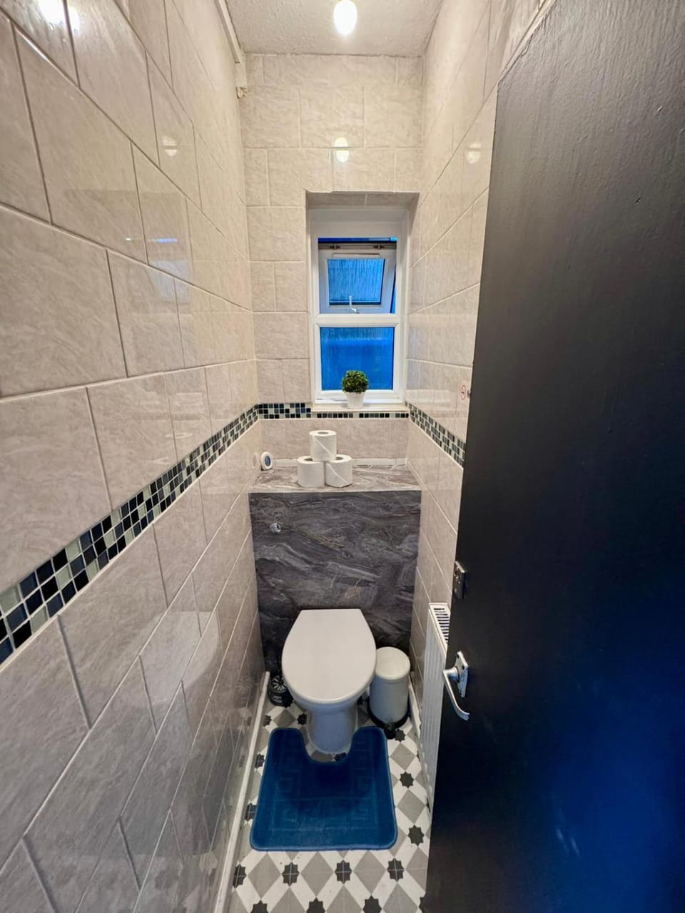 Lovely Room Walk to Euston & Regents Park Vacation rental in London Borough of Islington