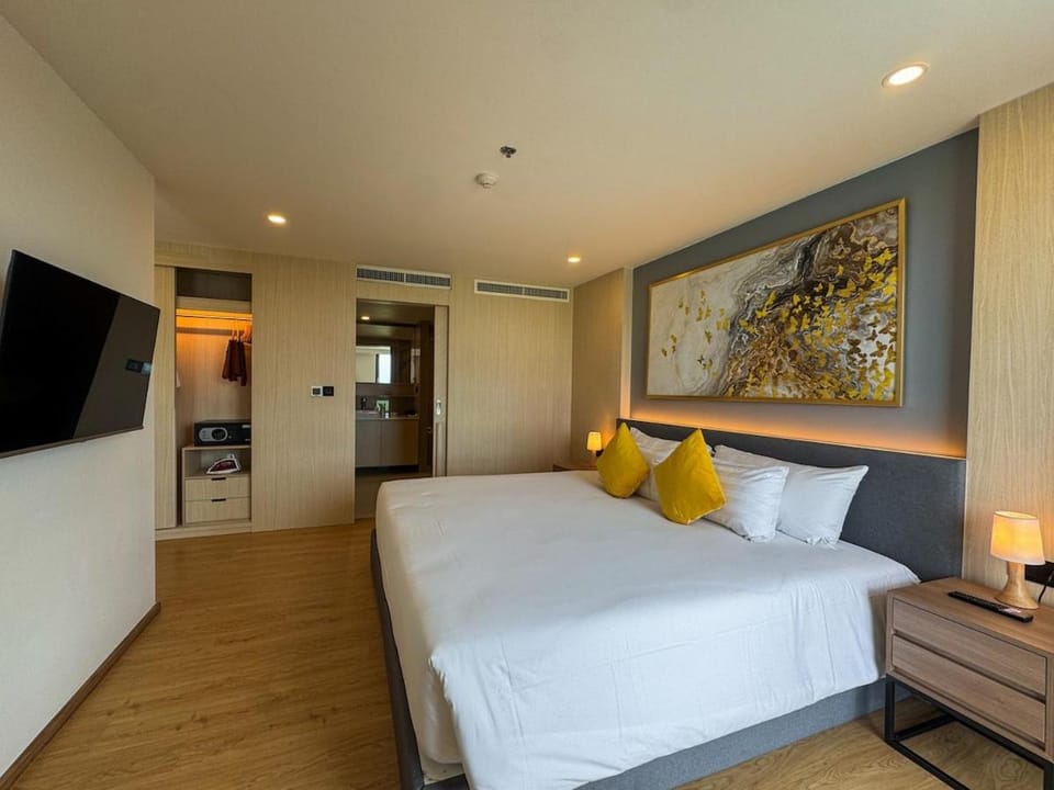 Luxury 5-star Duplex in La Vita Sea View Apartment in Rawai