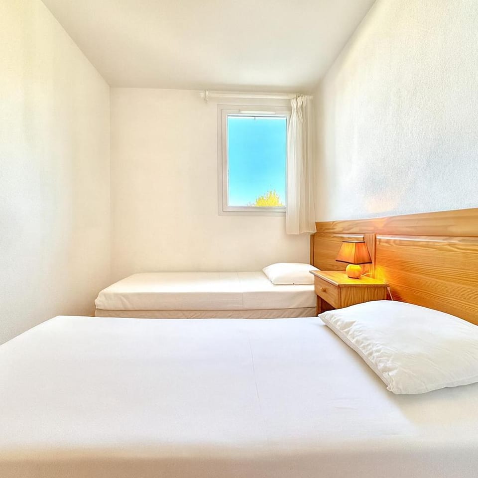 La Terrasse du Sud, 4 pers Piscine et calme House in Calvisson