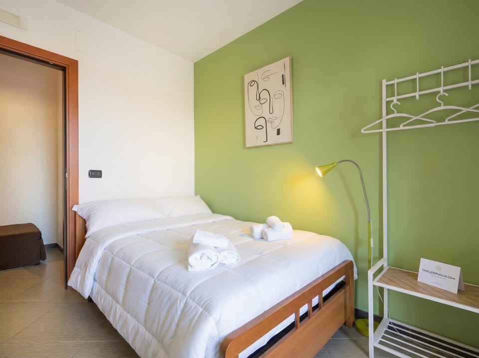 SkyGate Green Airport Terrace Suite Apartment in Bari