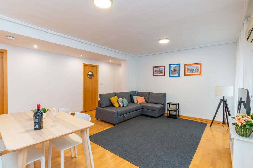Negrito Flat by Invalencia Apartment in Valencia