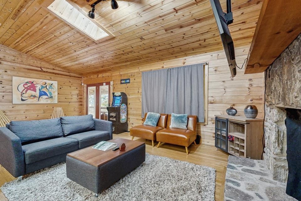 Sunset Ridge House in Maggie Valley