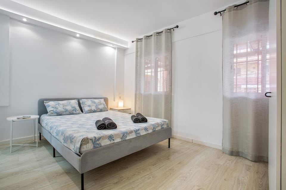 Living room, Bedroom