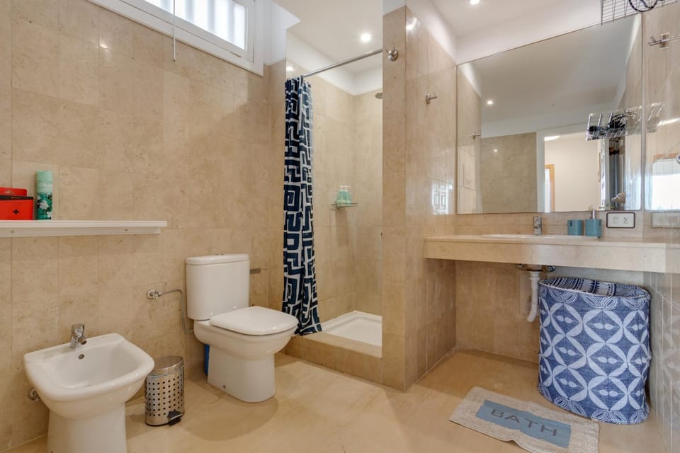 Bathroom, Living room