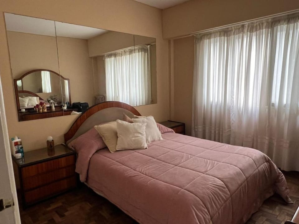 Departamento con balcón a dos cuadras de la playa Apartment in Mar del Plata