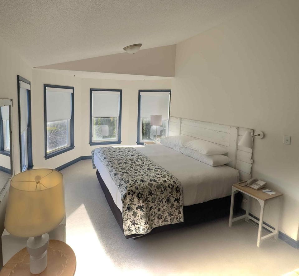 RoomsOld Bed and Breakfast in Ottawa