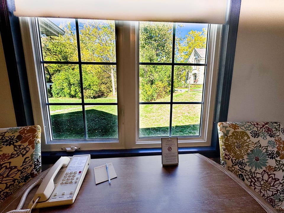 RoomsOld Bed and Breakfast in Ottawa