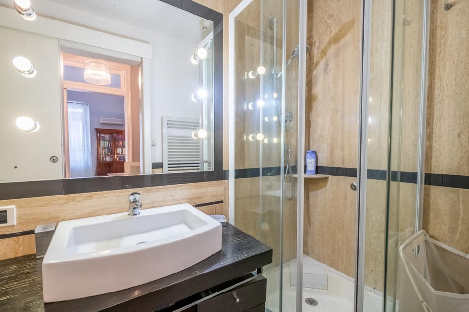 DEA - Boutique Loft in the City Center Apartment in Bari