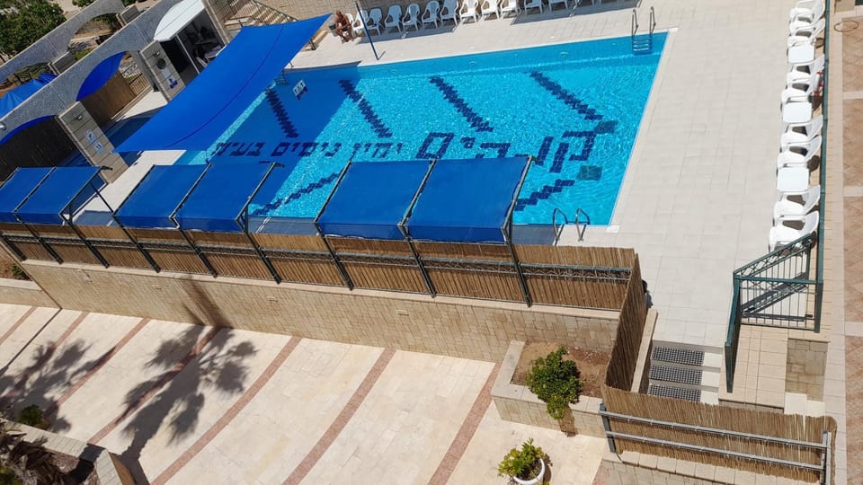 צימר מול ים תיכון Apartment hotel in South District
