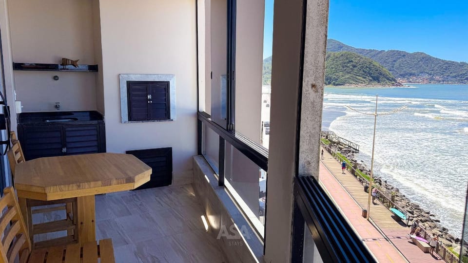 BBQ facilities, Beach