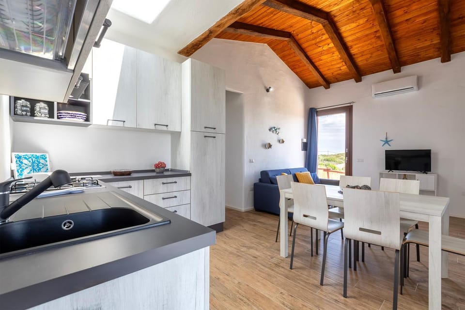 Villetta Wild vista mare 2 House in Stintino