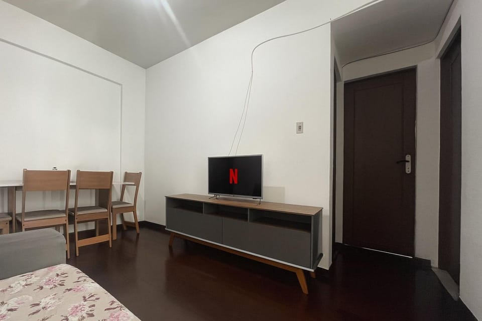 TV and multimedia, Living room, Dining area