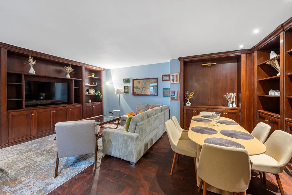 3 Bed House near Selfridges Apartment in City of Westminster