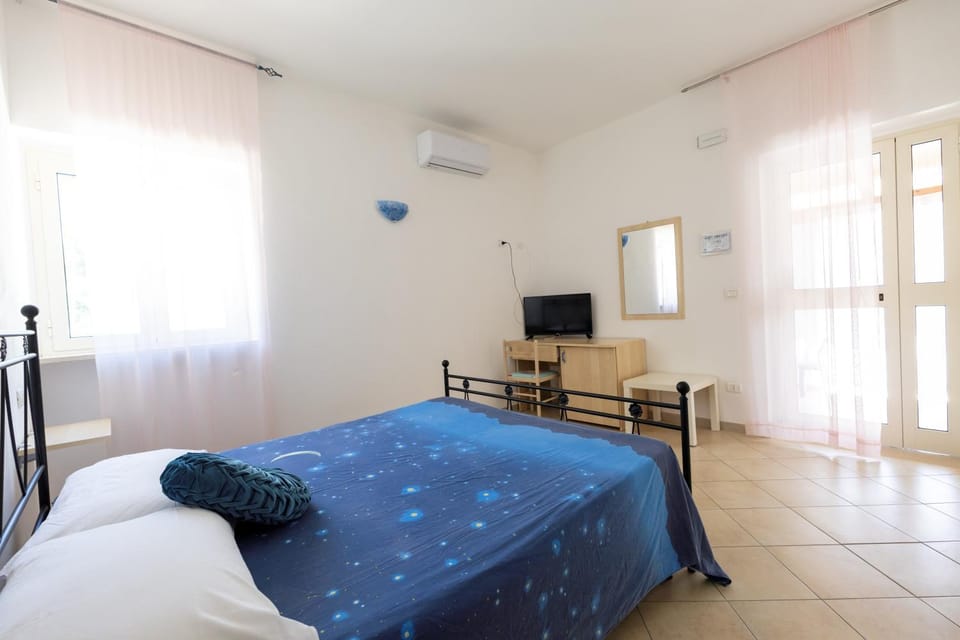 Property building, Living room, Bedroom