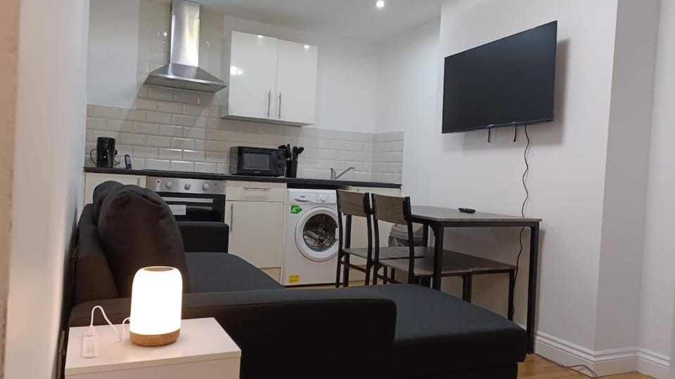 Cosy Central Cardiff Retreat Apartment in Cardiff