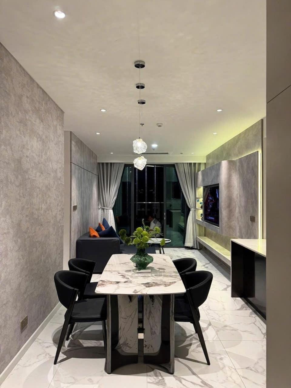Kay's Metropole Apartment in Ho Chi Minh City