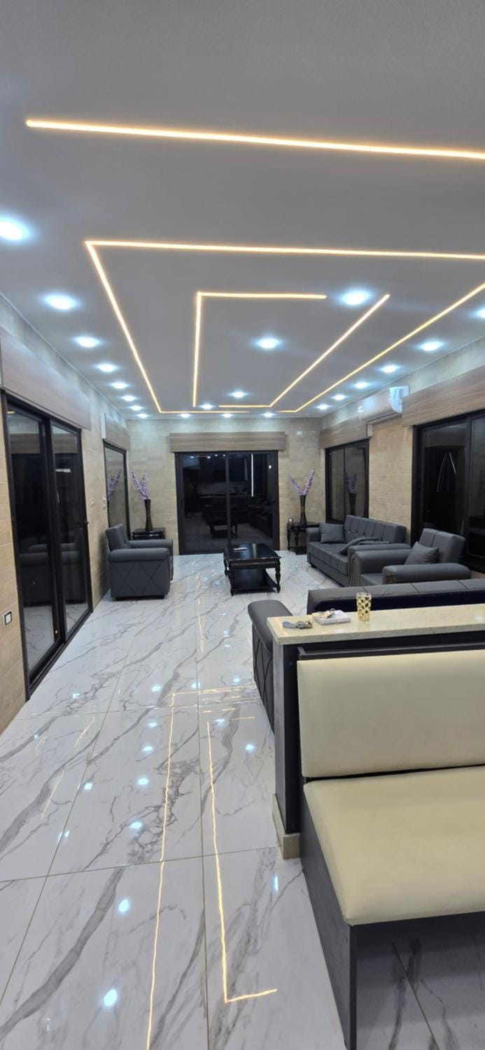 شاليه المهرة Chalet in Africa