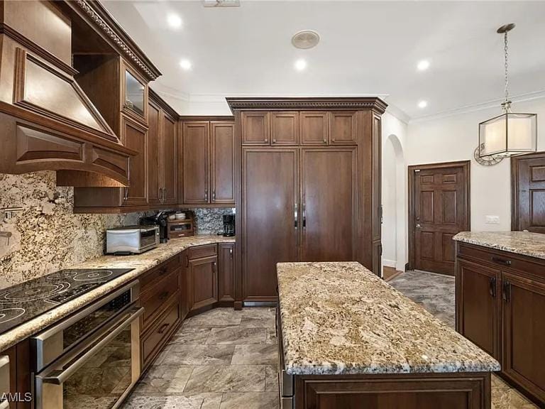 Waterfront Luxury Getaway with Pool, Spa & Game Room - Villa Miramar Retreat - Roelens House in Cape Coral