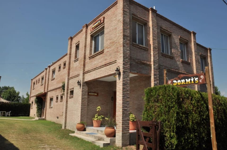 Hotel Dormi's Solo Adultos Hotel in Mina Clavero
