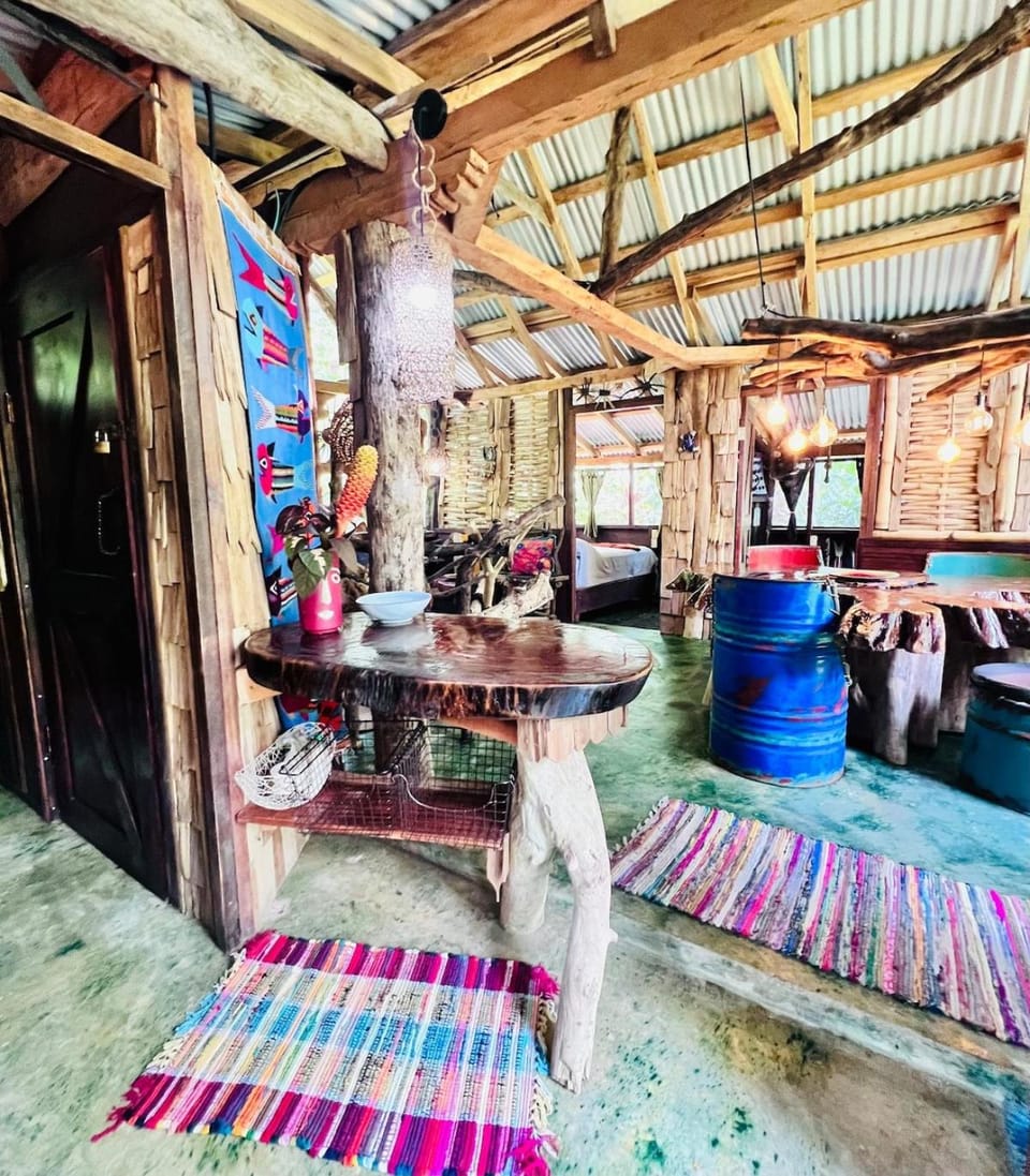 Fairytale Jungle Cottage by the Sea, Bocas House in Bocas del Toro Province