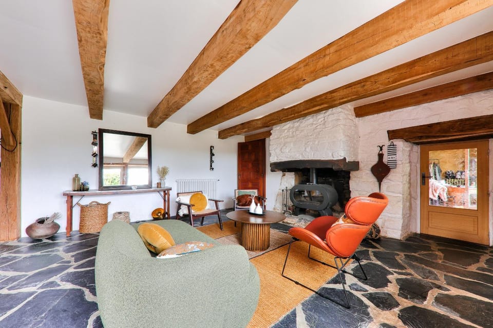 Communal lounge/ TV room, Living room