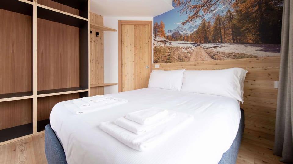 L'essenza Chalet - San Pietro 8A Valdisotto Apartment in Canton of Grisons