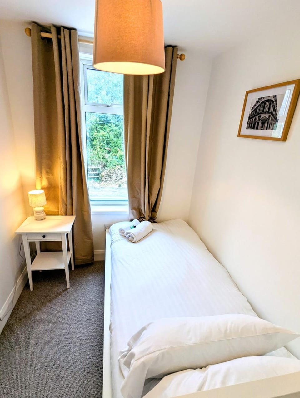 3 bed cosy home Apartment in Crewe