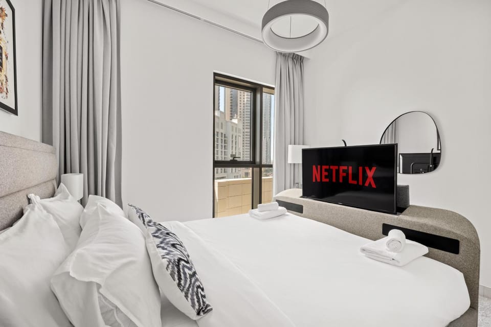 VayK - Spacious 2BR in Dubai Creek Harbour Apartment in Dubai