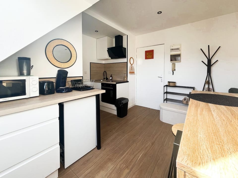 Studio lumineux et rénové - 2 personnes Apartment in Angers