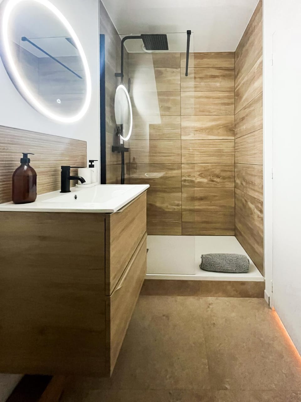 Studio lumineux et rénové - 2 personnes Apartment in Angers