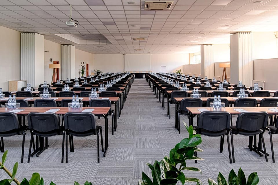 Meeting/conference room