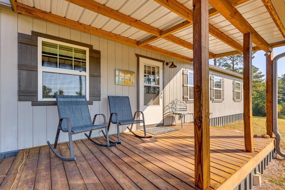 ~ 1 Mi to Lake Greeson & Ramp: 'Lazy Bear Cabin' Cabin in Arkansas