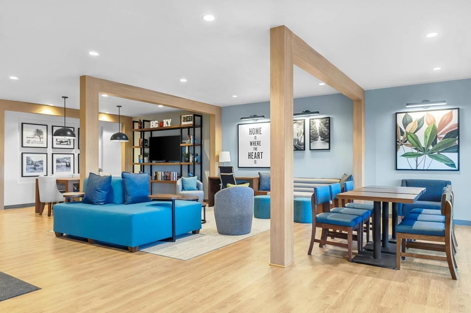 Lobby or reception, Seating area