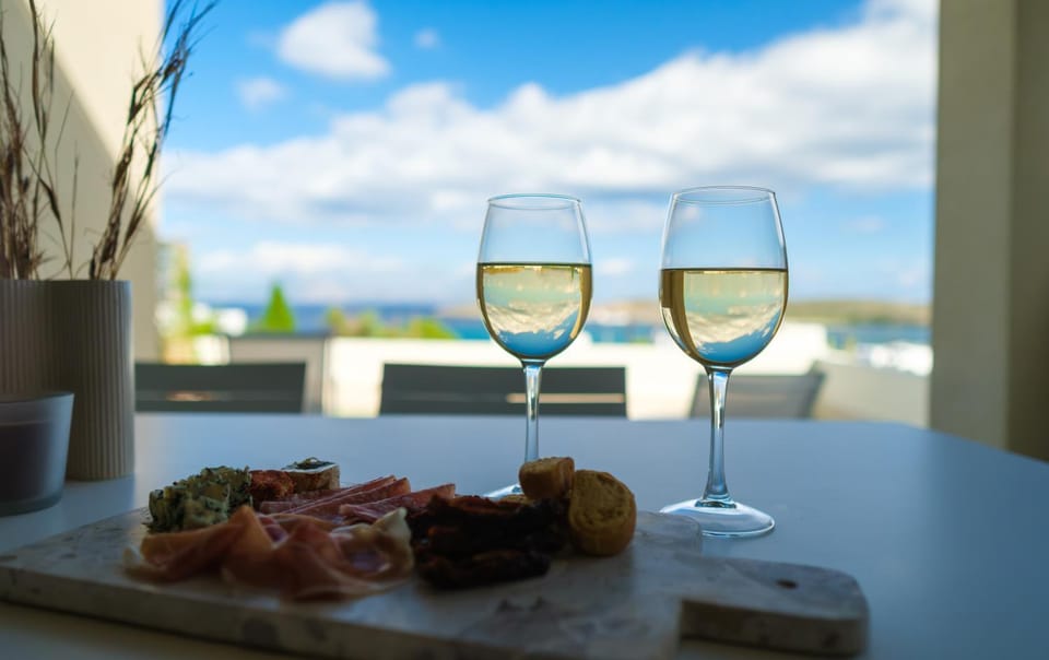 View (from property/room), Balcony/Terrace