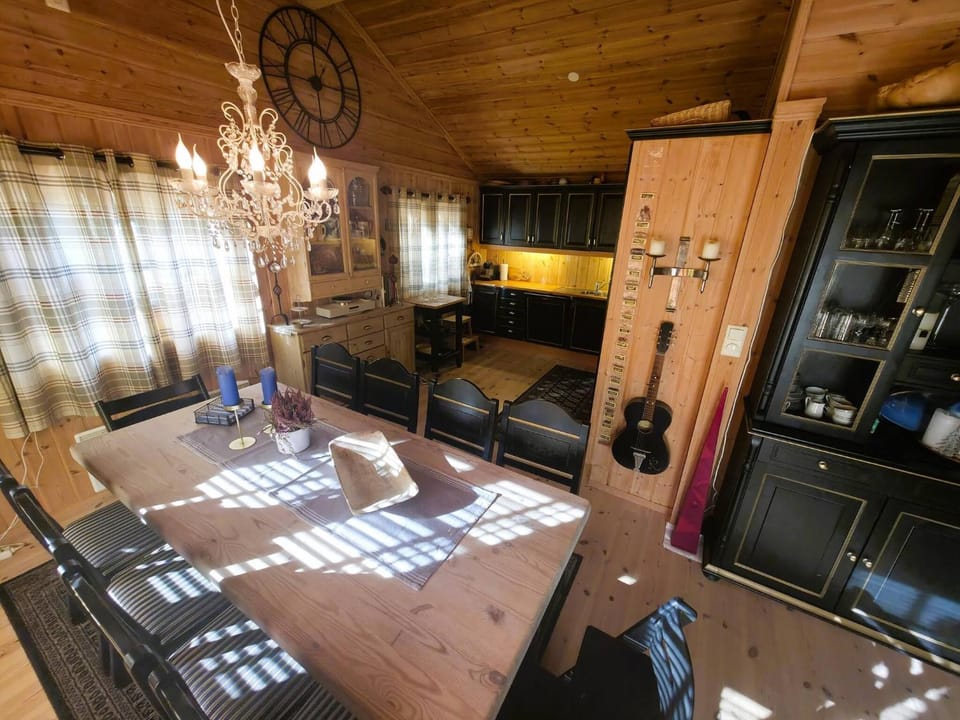Decorative detail, Dining area, kitchen