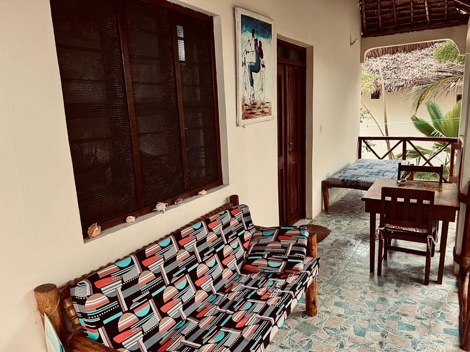 Patio, Seating area