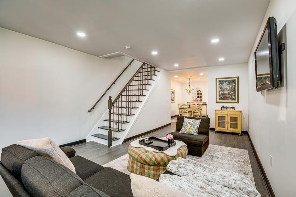 Updated Philly Gem 8 Mi to Lincoln Financial Field House in Philadelphia