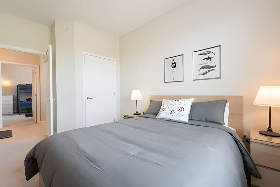 Vista Cay 3BR Condo Near Universal & OCCC Apartment in Orlando