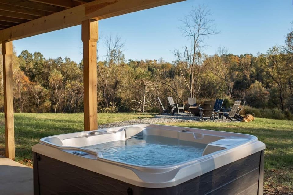 Afton Peak House in Nelson County