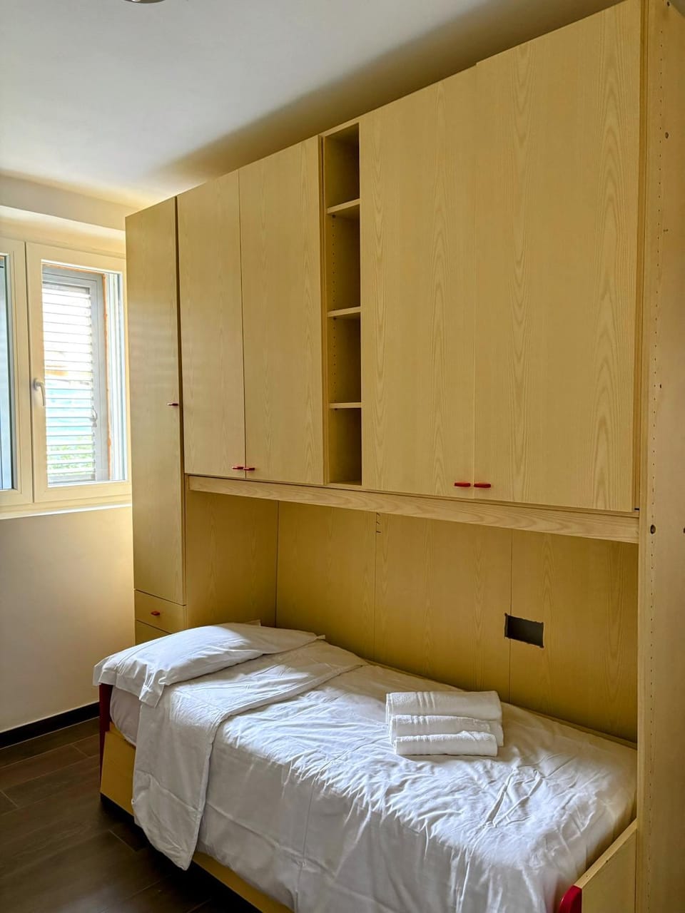 Bed, Photo of the whole room, Bedroom, towels, wardrobe