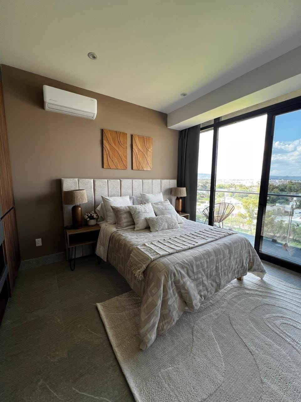 Apartment 842 Omega Black Tower Apartment in Aguascalientes