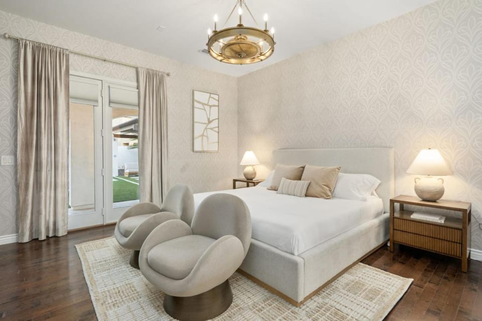 Sienna Sanctuary by Rather Be Porperties House in Gilbert