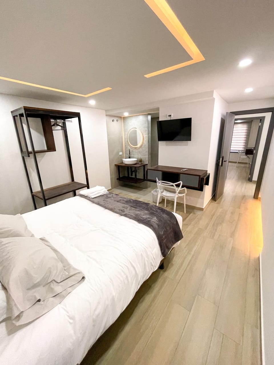 Photo of the whole room