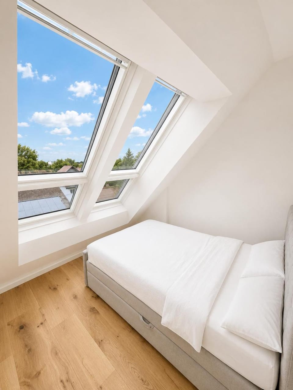 Exklusiv 2BR Penthouse! AC - Balcony - Garage! Apartment in Vienna