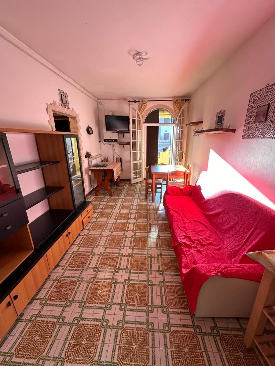 Kitchen or kitchenette, Living room, Seating area