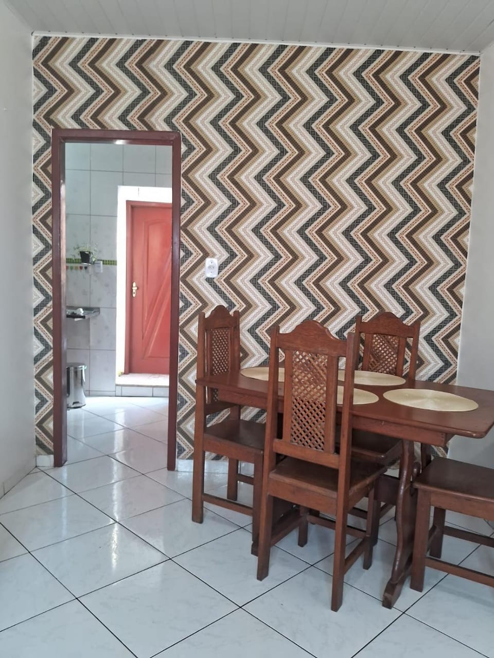 Communal lounge/ TV room, Living room, Dining area, Evening entertainment