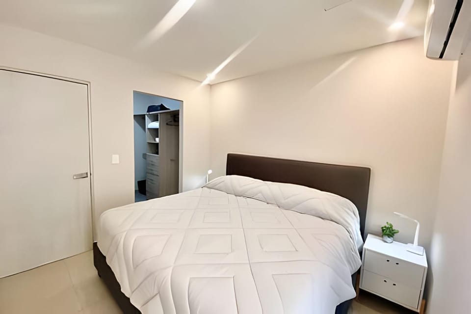 Majestic Apt/BBQ/Gym/Arena MTY/Wi-fi/Parking Apartment in Monterrey