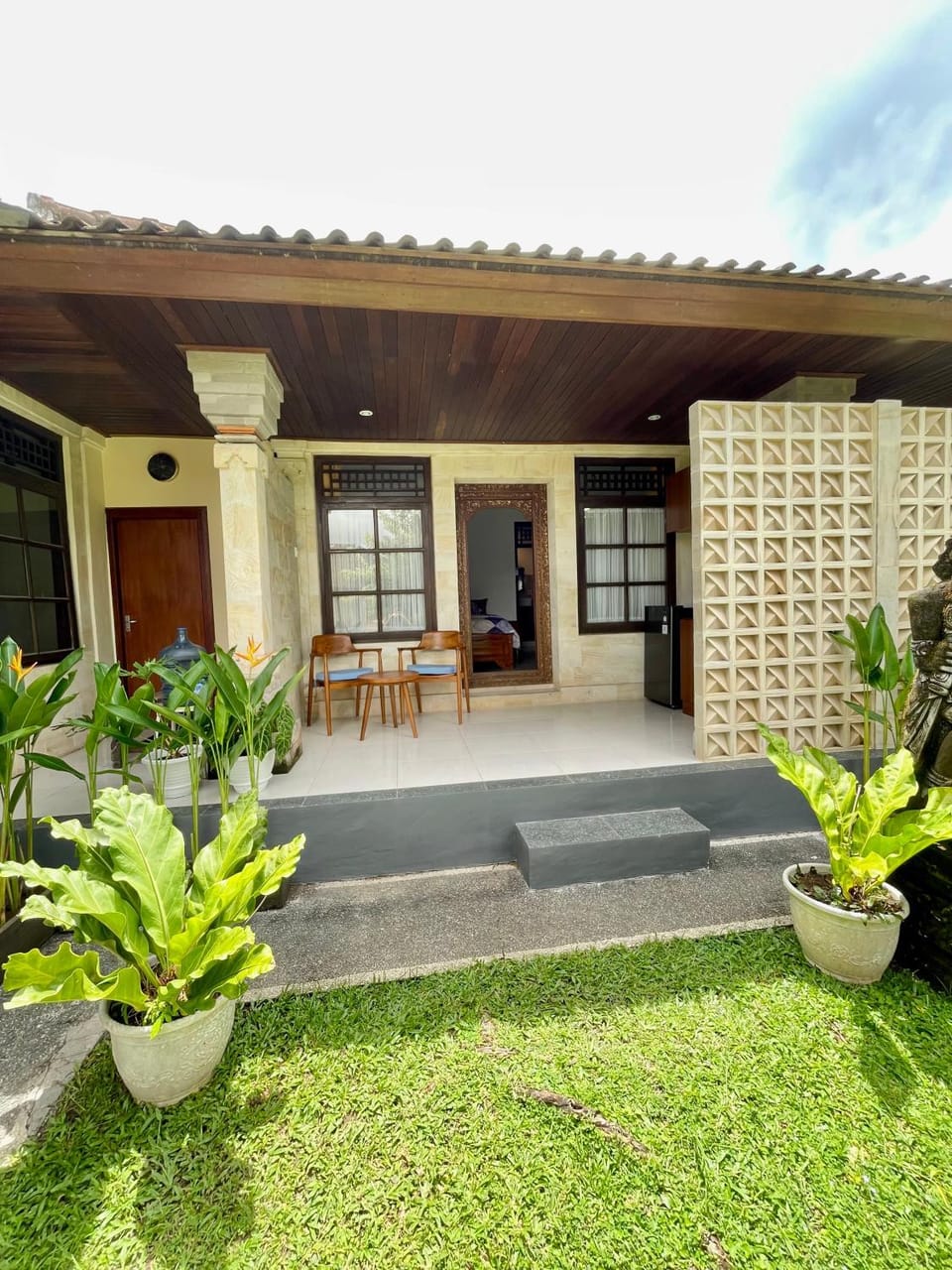 Property building, Garden